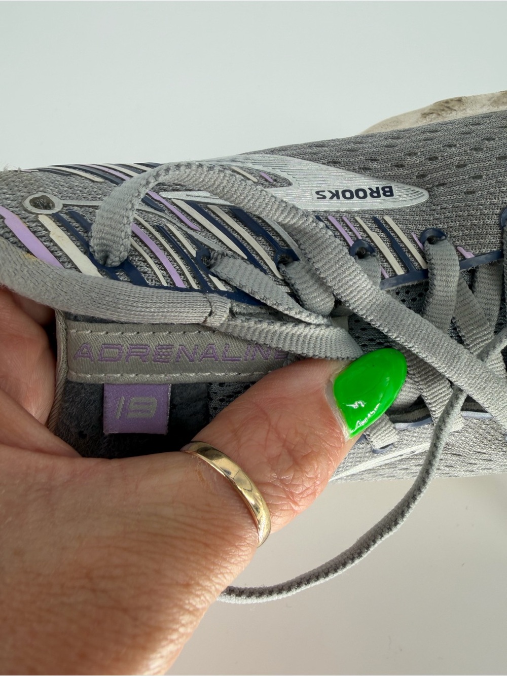 Brooks Running Shoes - Picture 3 of 6